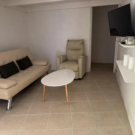 2 Sur Reynes 6 Pers Terrasse Parking דירה קאן סור מר